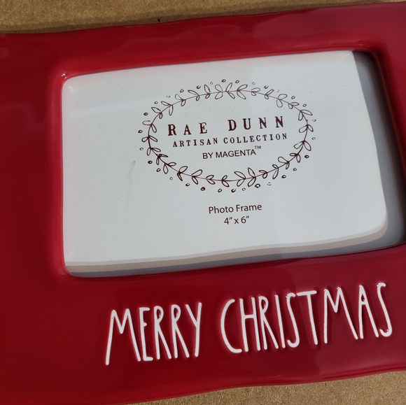 Rae dunn MERRY CHRISTMAS ceramic picture frame - Picture 2 of 3